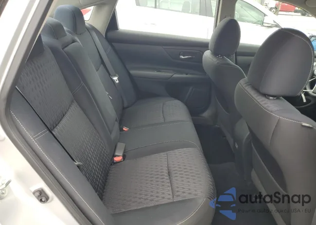 1N4AL3AP8JC108106: 64981965