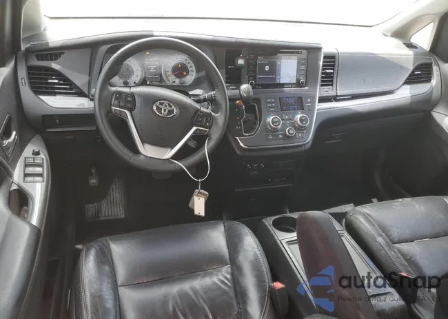 5TDXZ3DC5JS921882: 62347815