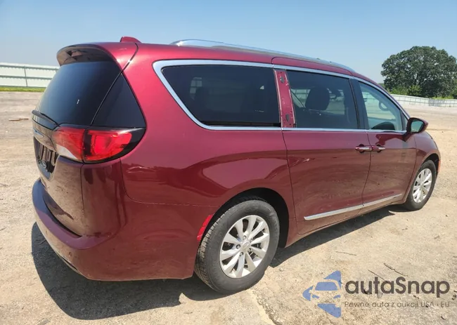 2C4RC1BG5JR210633: 62241885