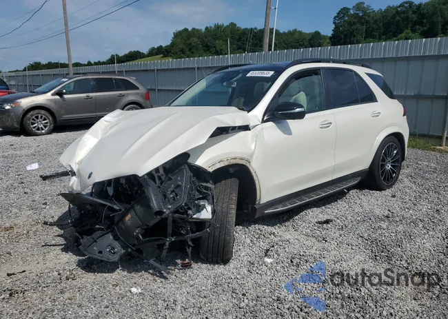 4JGFB8GEXLA180828: 63209635