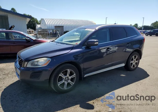 YV4902DZ9D2450877: 65319795