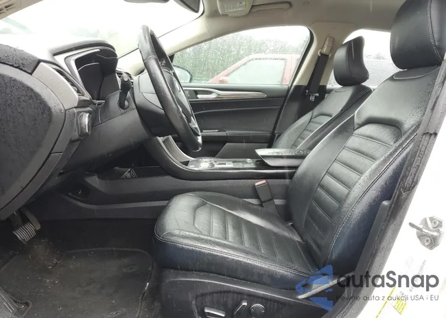 3FA6P0LU7HR409621: 55084315