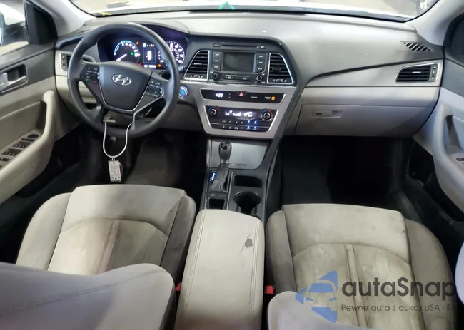 KMHE24L11GA028773: 65207385