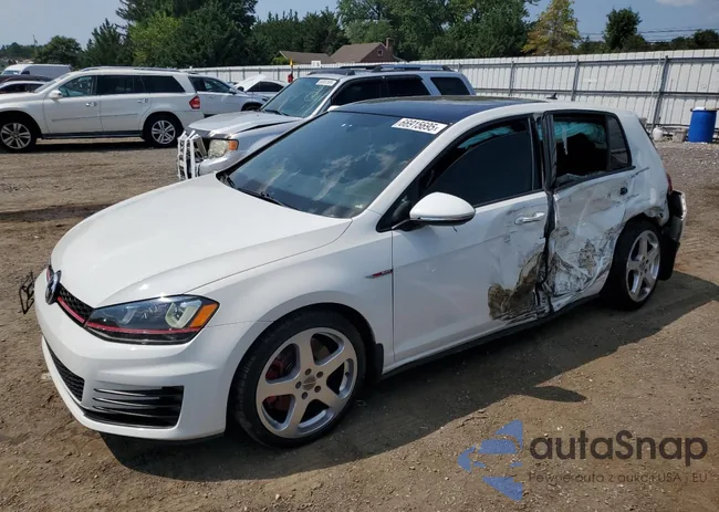 3VW447AU2GM037166: 66915695