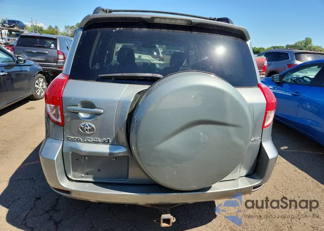 JTMBD33V586077428: 65733435