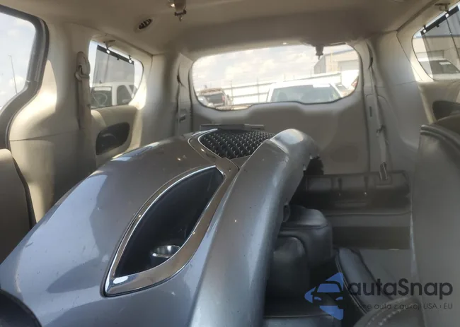 2C4RC1GG7JR252164: 66334845