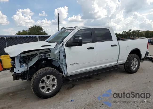 3C6UR5DJ4RG193521: 66705755