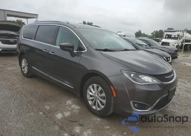 2C4RC1EG7JR113929: 66481675