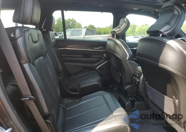 1C4RJKDG9N8504806: 63286465