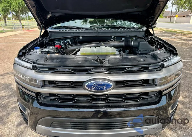 1FMJK2A86PEA15853: 65479475