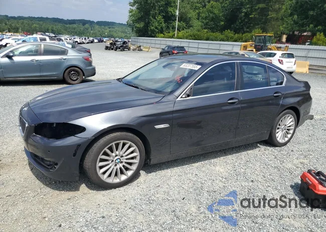 WBAFR7C57BC802625: 63207555