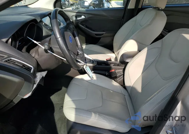 1FADP3N21GL256428: 65024155