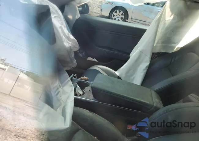 5YJ3E1EA2JF156341: 66650165