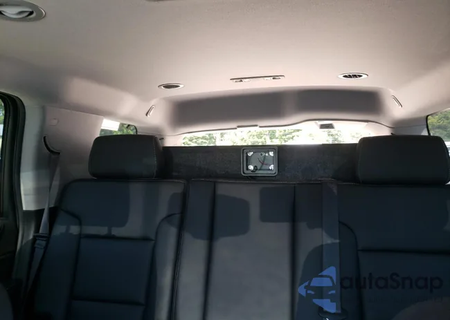 1GNSKFEC4JR161903: 65020175