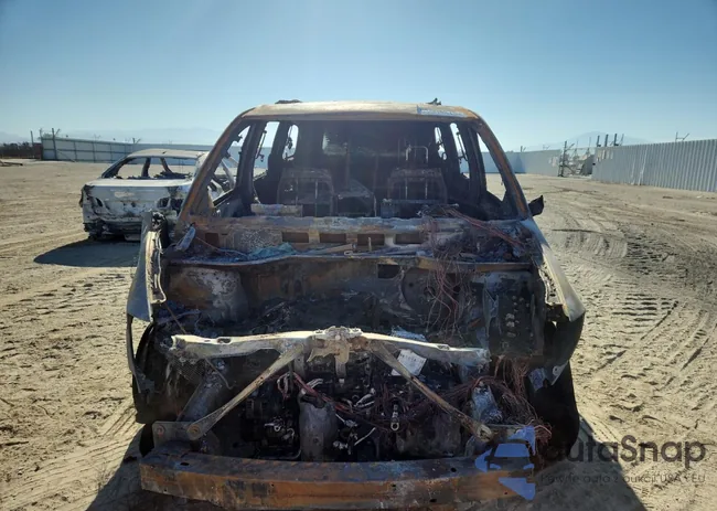 2C4RC1BGXCR252699: 63604375