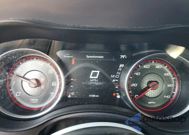 2C3CDXBGXPH636052: 64113205