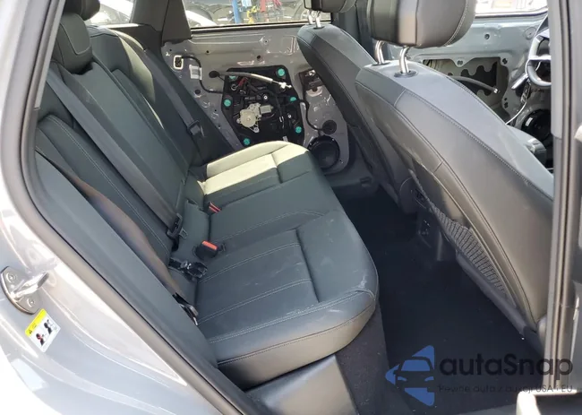 WA1LUBFZ1RP051864: 63111995