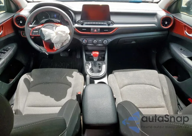 3KPF24AD1LE256463: 63973535