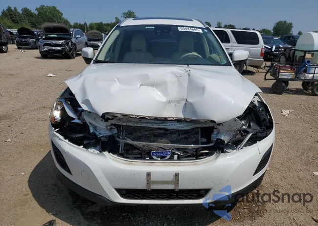 YV4902DZ5B2146684: 65444885