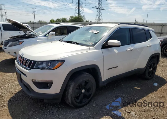 3C4NJDBB4KT690639: 65520185