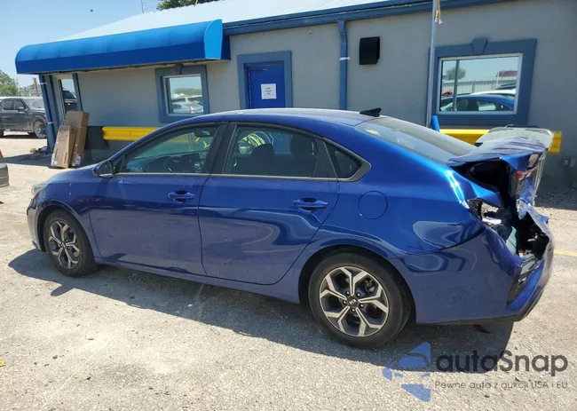 3KPF24AD6LE241490: 64438765