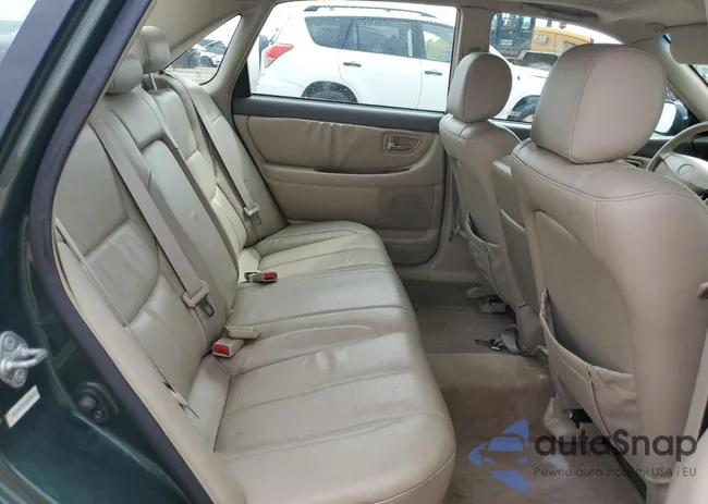 4T1BF28B3YU034572: 65708215