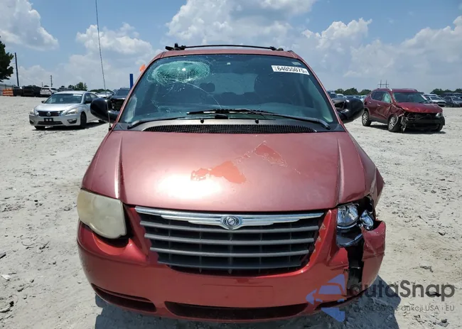 2C4GP44RX5R543475: 68716935