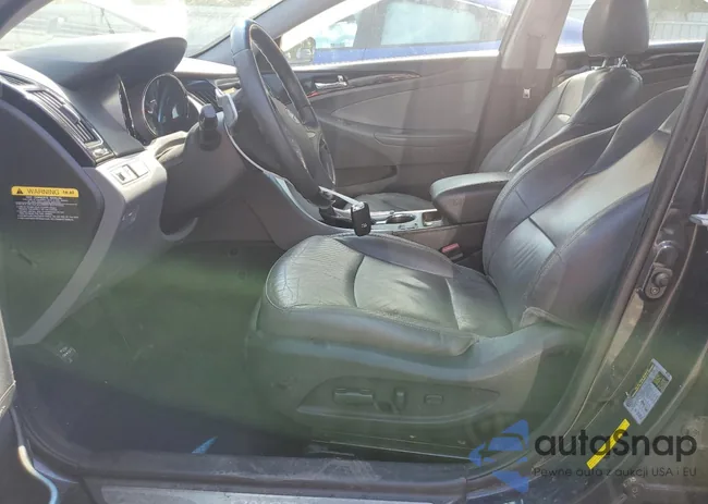 5NPEC4AB9DH558913: 64828195