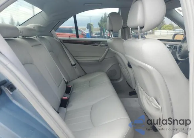 WDBRF54H77A918205: 59161295