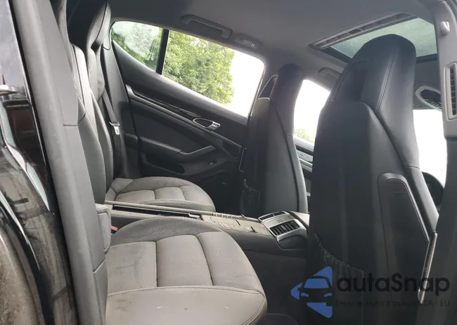 WP0AA2A77EL014489: 65149445