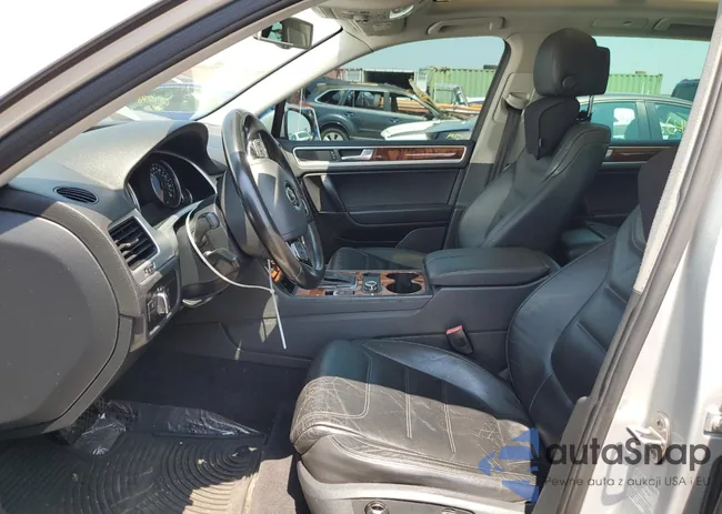 WVGFF9BP3CD003975: 64635545