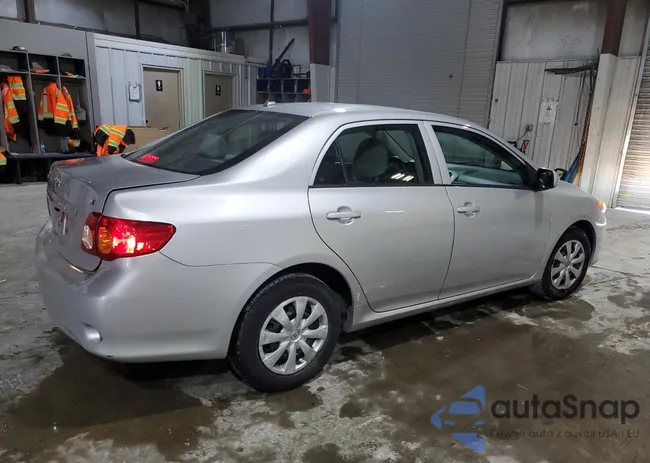 1NXBU4EE2AZ240858: 64319025