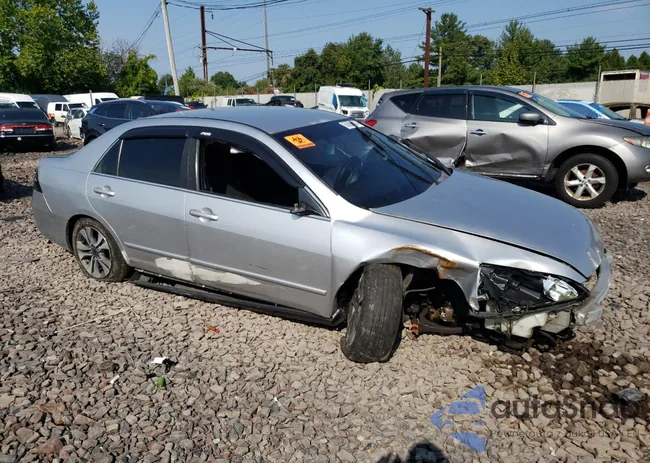 1HGCM66437A069270: 49652425