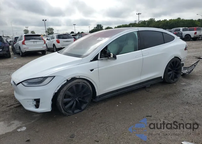 5YJXCBE20HF050017: 67954724