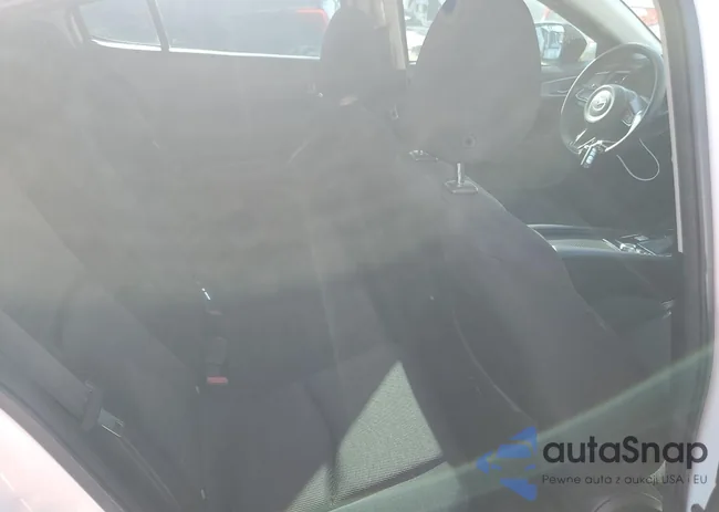 3MZBN1U79JM244538: 65824714