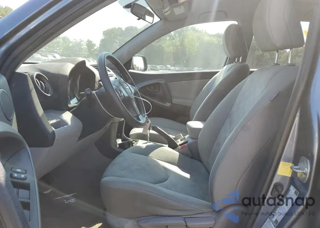 2T3BF4DV3CW270327: 64164405