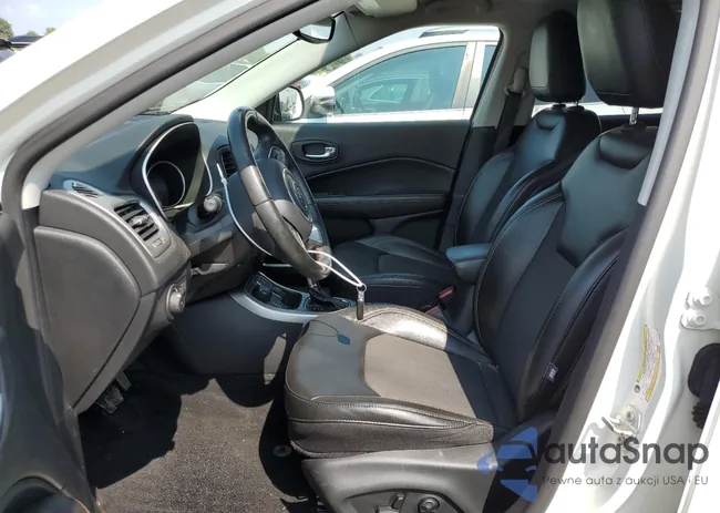 3C4NJDBB4KT704264: 67137964