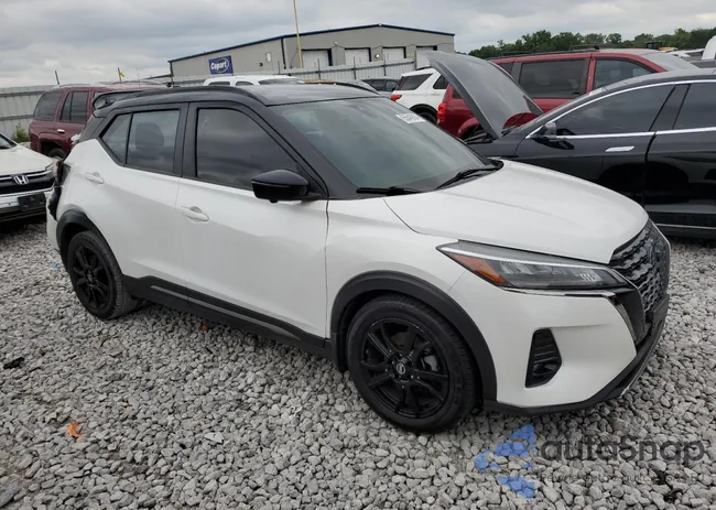 3N1CP5DV5ML503353: 65648804