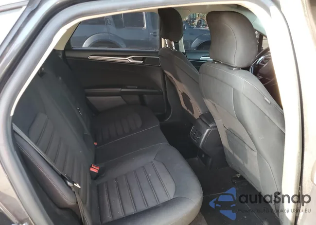 3FA6P0LU5KR205326: 66214574