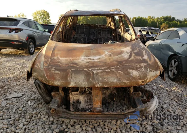 3VV4B7AX4JM174637: 65812604