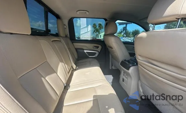 1N6BA1F26GN512666: 65930174