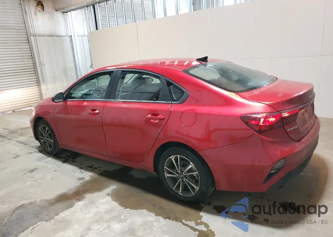 3KPF24AD8PE571203: 66940444