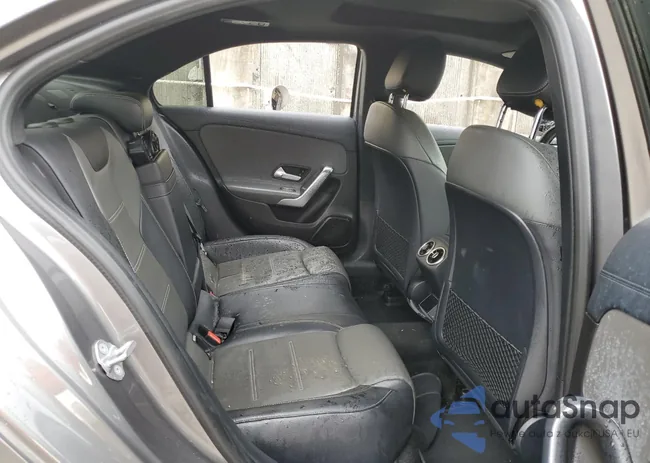 WDD3G4EBXKW014939: 66809014