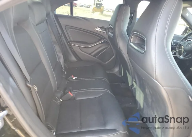 WDDSJ4GB8JN678851: 65590834