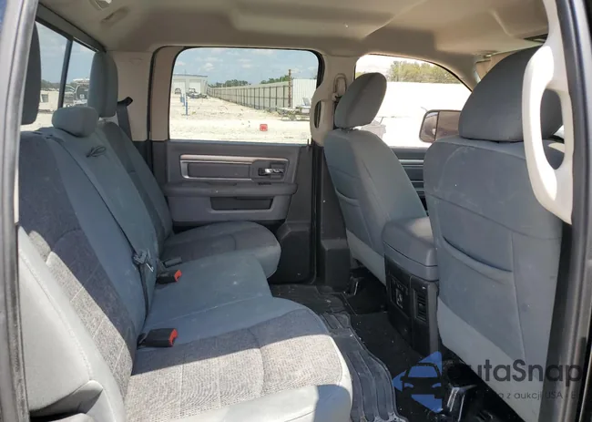 1C6RR6LM5FS581661: 69889244