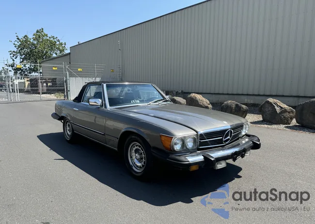 WDBBA45A3EA015381: 66205884