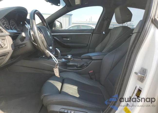 WBA4J1C51JBG77009: 68625084