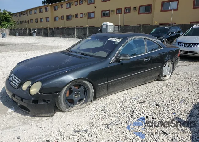 WDBPJ75J8YA002931: 70523495