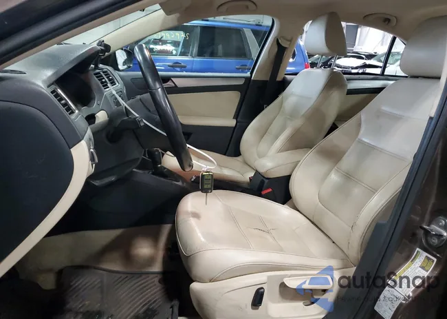 3VWDX7AJ5DM393765: 68355185