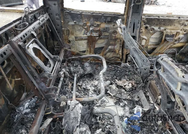 3GTU2NER7JG264720: 70571505